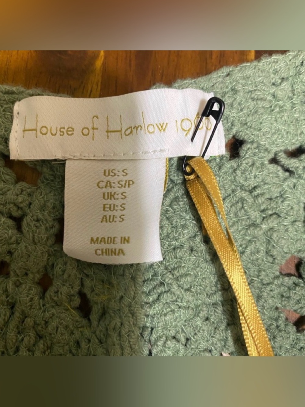 NWT House of Harlow 1960 Olive Sage Openwork Crochet Cardigan small - Picture 4 of 10